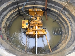 Mesin jacking pipa miniatur